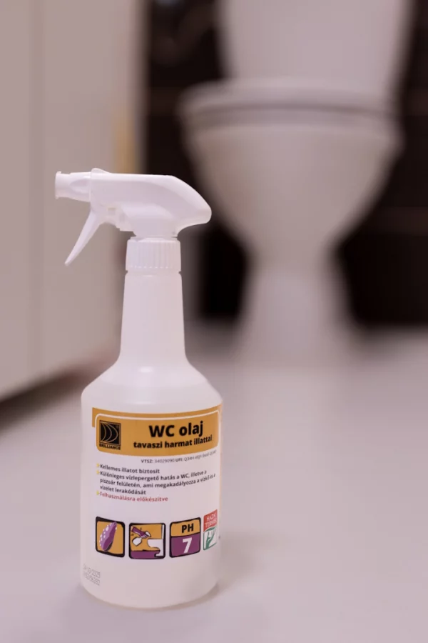 brilliance-wc-olaj-720-1080-tavaszi-elokep Brilliance® WC olaj tavaszi harmat illattal